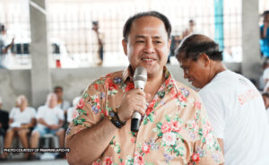 gov-delta-gives-p10.2m-cash-aid-to-sasmuaenos