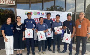 pampanga-gov’t-employees-donate-blood