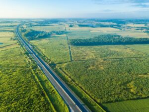 scenic-road-trips-that-deserve-to-be-on-your-bucket-list