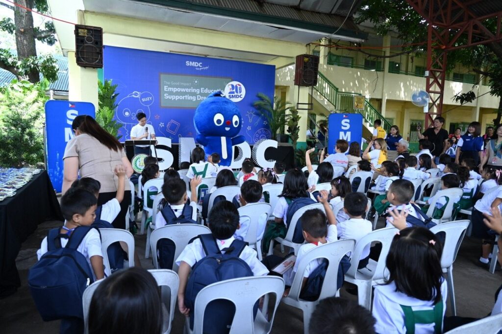 smdc-uplifts-young-learners-in-pampanga-through-‘balik-eskwela-with-the-good-guys’