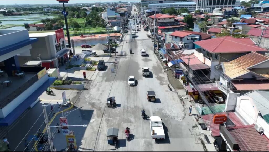 capitol-restores-apalit’s-‘moon-road’