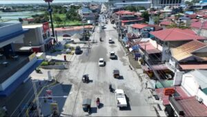 capitol-restores-apalit’s-‘moon-road’