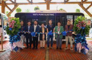 john-hay-loop-hits-the-road-with-free-ev-rides