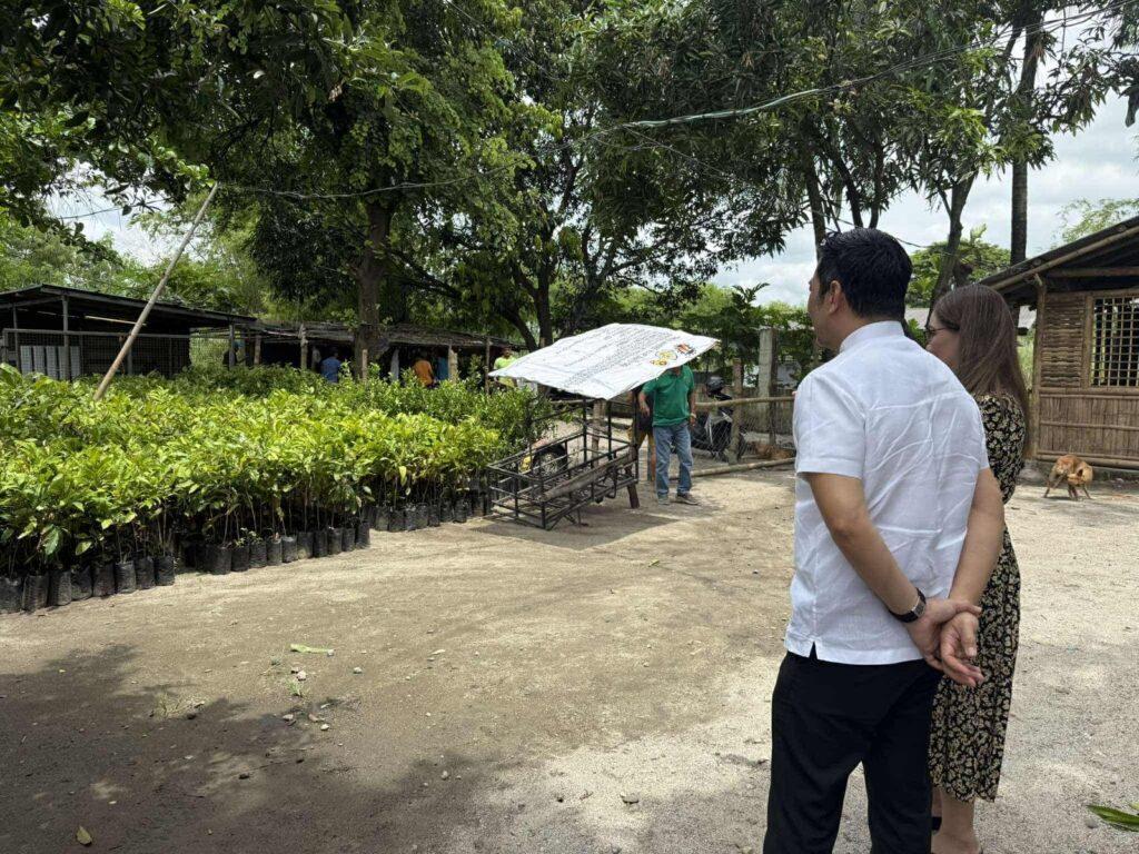 mayor-jon-boosts-support-for-ip-farmers,-coffee-growers