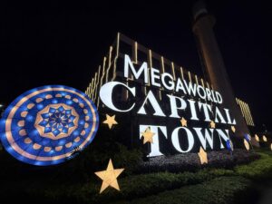 capital-town-turns-into-a-‘winter-wondertown’-in-the-christmas-capital-of-the-philippines