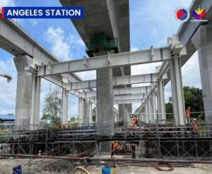 dotr-clears-row-issues-for-calumpit-to-clark-stations