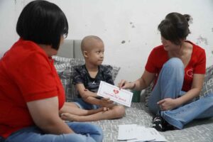 10.10-live-selling-raises-₱100k-for-angeleno-kid-with-brain-tumor