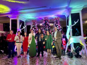 quest-holiday-brings-love-and-cheer-this-christmas