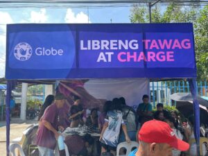 alagang-globe-brings-relief,-connectivity-to-areas-affected-by-typhoon-uwan