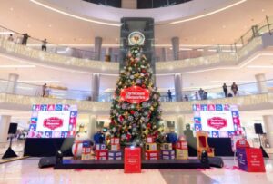 filinvest-malls:-where-christmas-memories-shine-bright