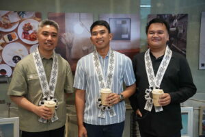 the-turntable-1.0:-where-art,-architecture,-and-authenticity-revolve