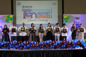 subic-freeport’s-10-outstanding-workers-named