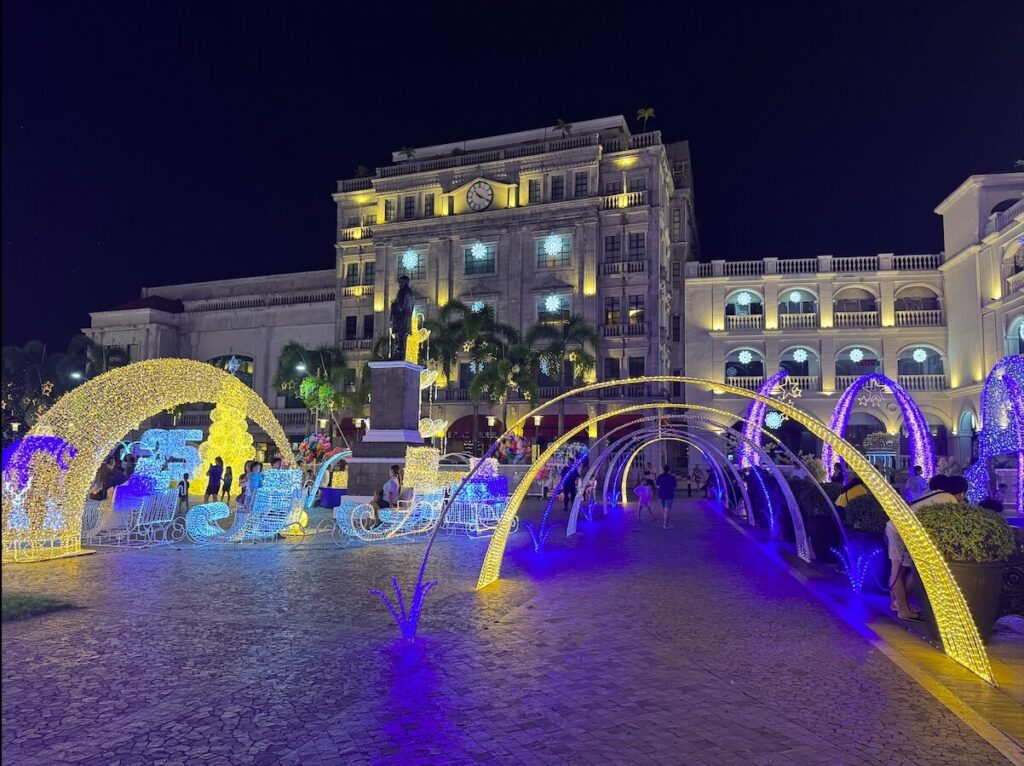 balanga’s-grand-switch-on-of-lights-showcases-community-unity,-local-creativity