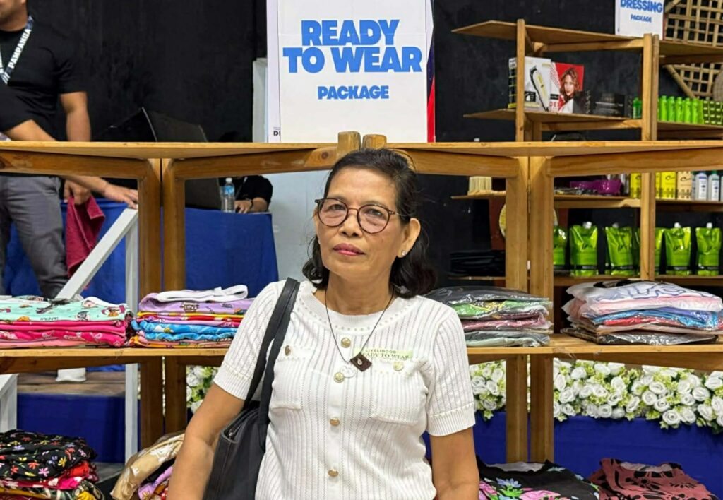 113-entreps-benefit-from-dole’s-p2.2-m-livelihood-aid