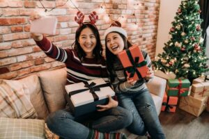 enjoy-exclusive-holiday-treats-this-christmas-with-pldt-home
