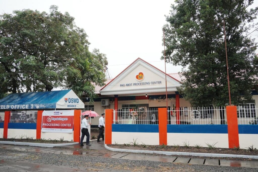 dswd-opens-pag-abot-processing-center-to-bolster-social-protection-in-pampanga