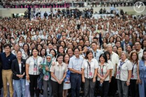 pbbm-advances-teacher-career-reform;-promotes-1,991-public-school-teachers-in-bulacan,-pampanga
