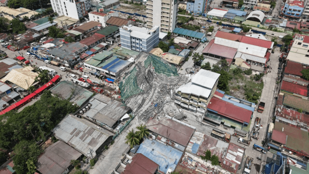 rescue-ops-sa-gumuhong-9-storey-building-sa-angeles-city,-pinapabagal-ng-delikadong-debris