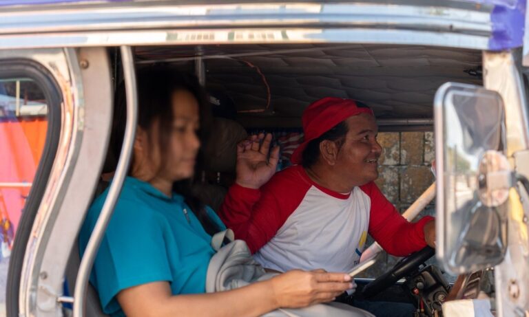 dole’s-‘tupad-tuloy-pasada’-supports-738-angeles-city-jeepney-drivers 