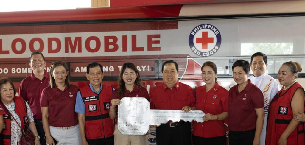 hann-foundation-turns-over-bloodmobile-bus-to-prc-pampanga-angeles-city-chapter