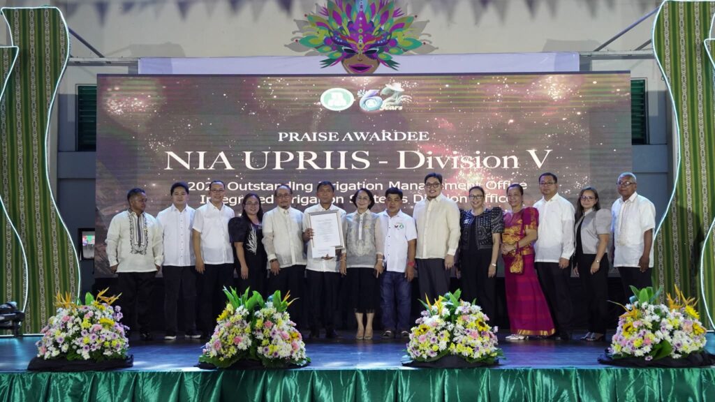 daloy-ng-tagumpay:-parangal-sa-nia-upriis-umapaw