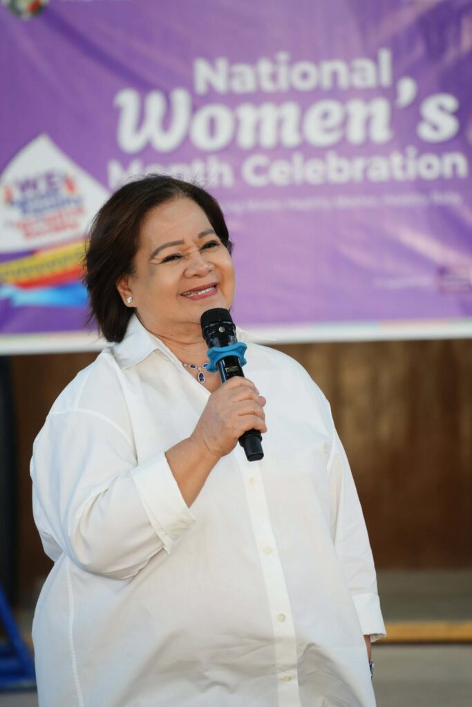 3,978-expectant-moms-get-cash,-health-assistance-from-dswd,-capitol